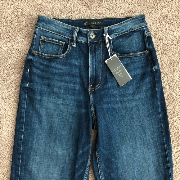 Guess Jacqueline Relaxed Jeans Womens 24 - Picture 6 of 11